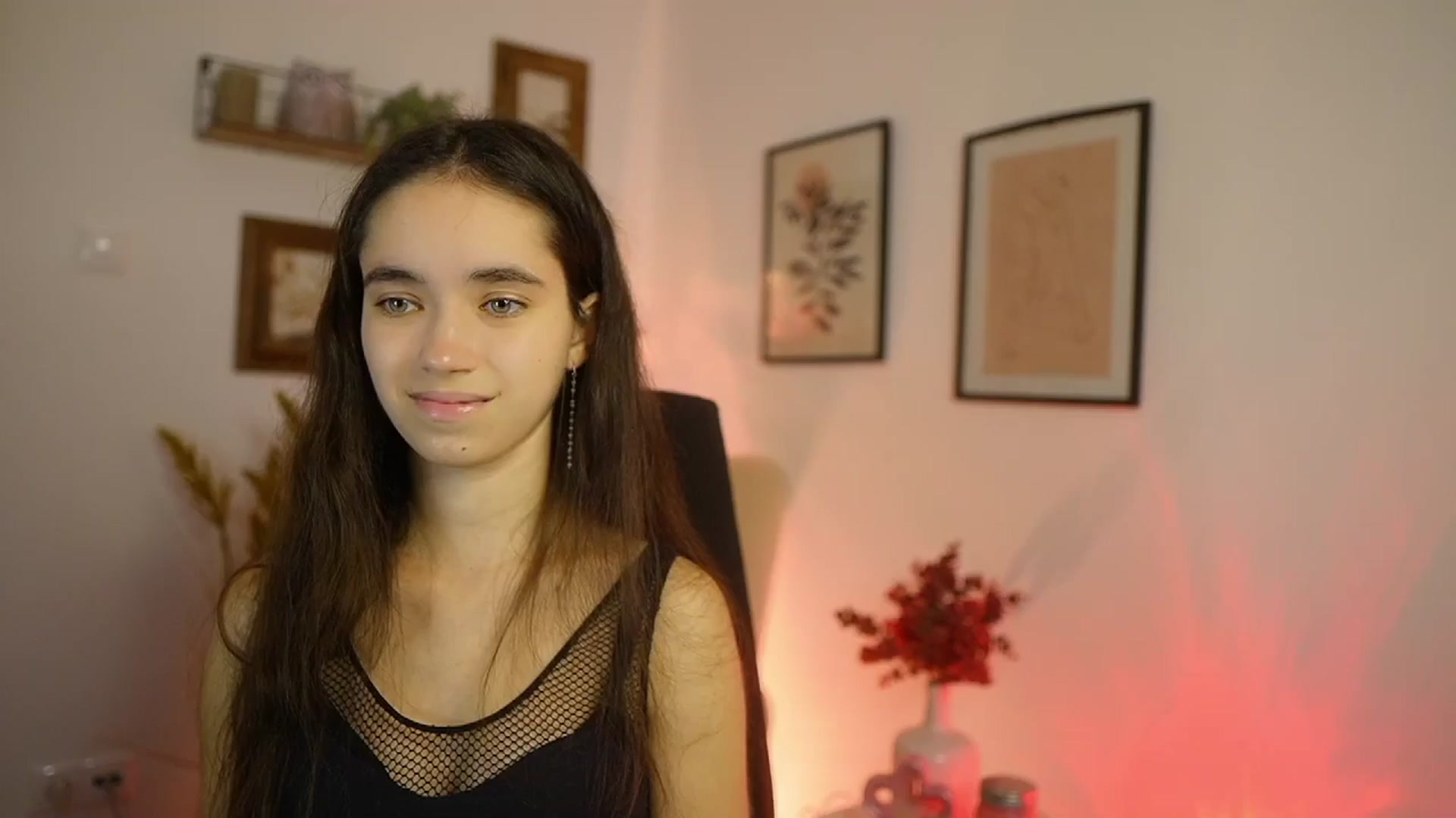 Gallery image thumbnail from Gia_Paige18's myfreecams stream on, 10/10/2025, 12:48 image 12 of 20