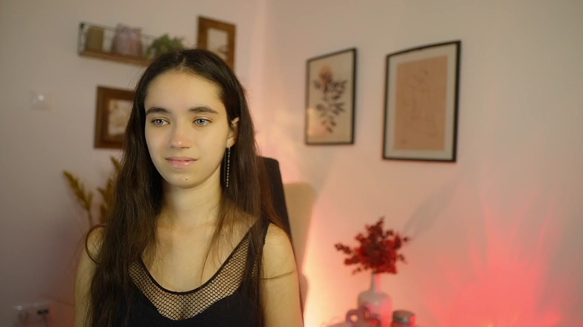 Gallery image thumbnail from Gia_Paige18's myfreecams stream on, 10/10/2025, 12:48 image 8 of 20