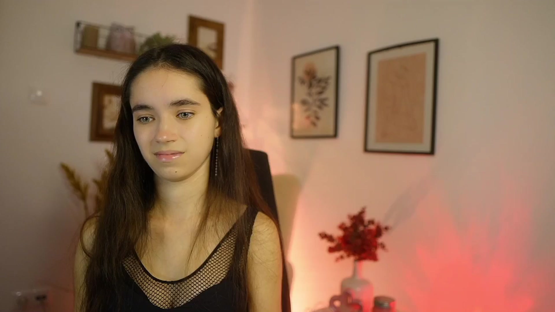 Gallery image thumbnail from Gia_Paige18's myfreecams stream on, 10/10/2025, 12:48 image 14 of 20