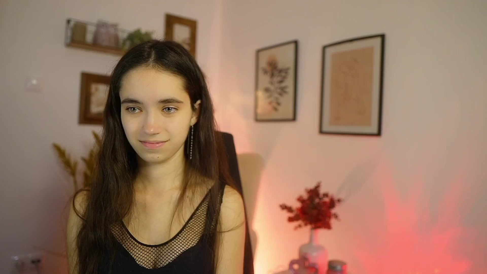 Gallery image thumbnail from Gia_Paige18's myfreecams stream on, 10/10/2025, 12:48 image 7 of 20