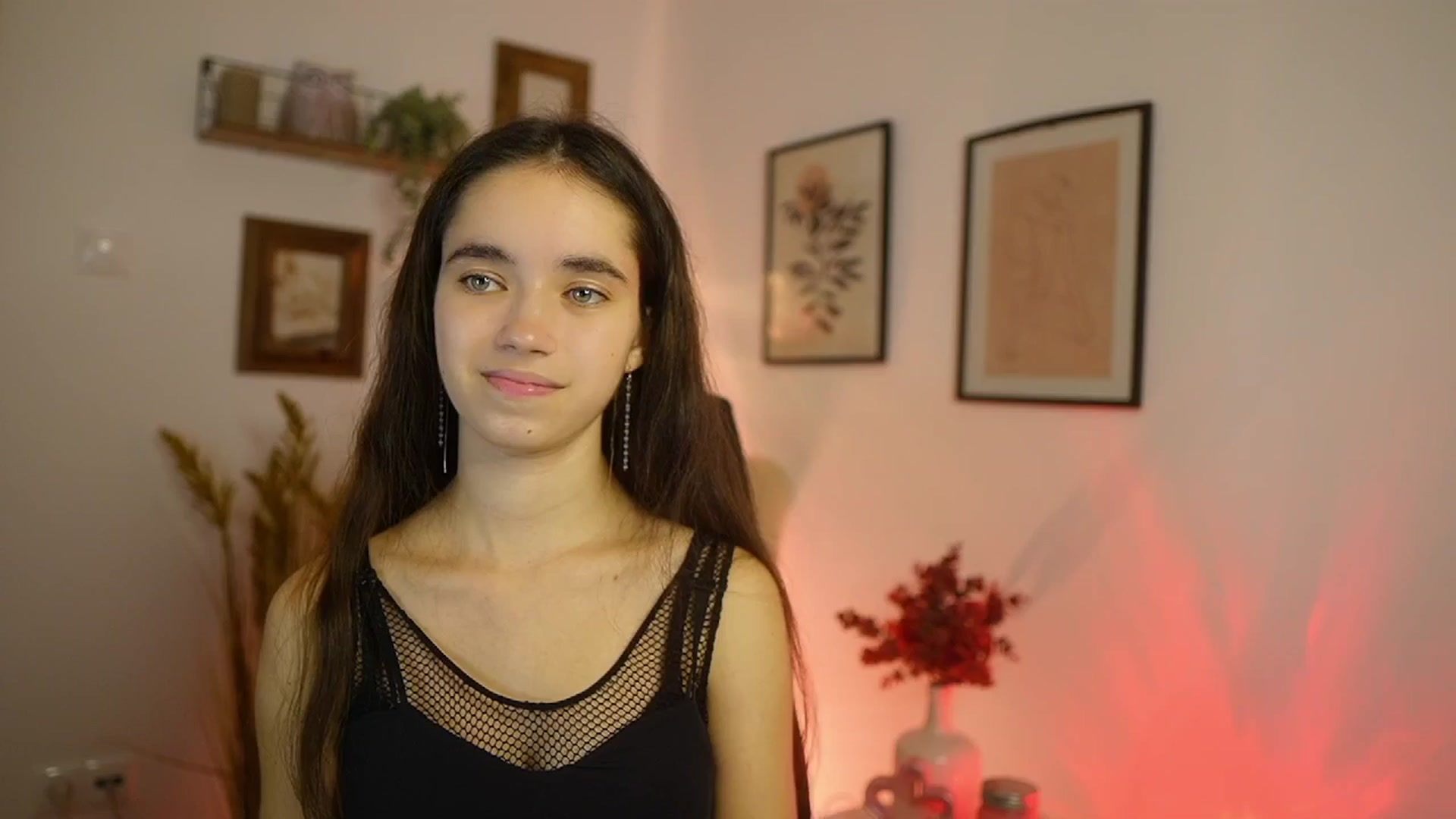 Gallery image thumbnail from Gia_Paige18's myfreecams stream on, 10/10/2025, 17:18 image 16 of 20