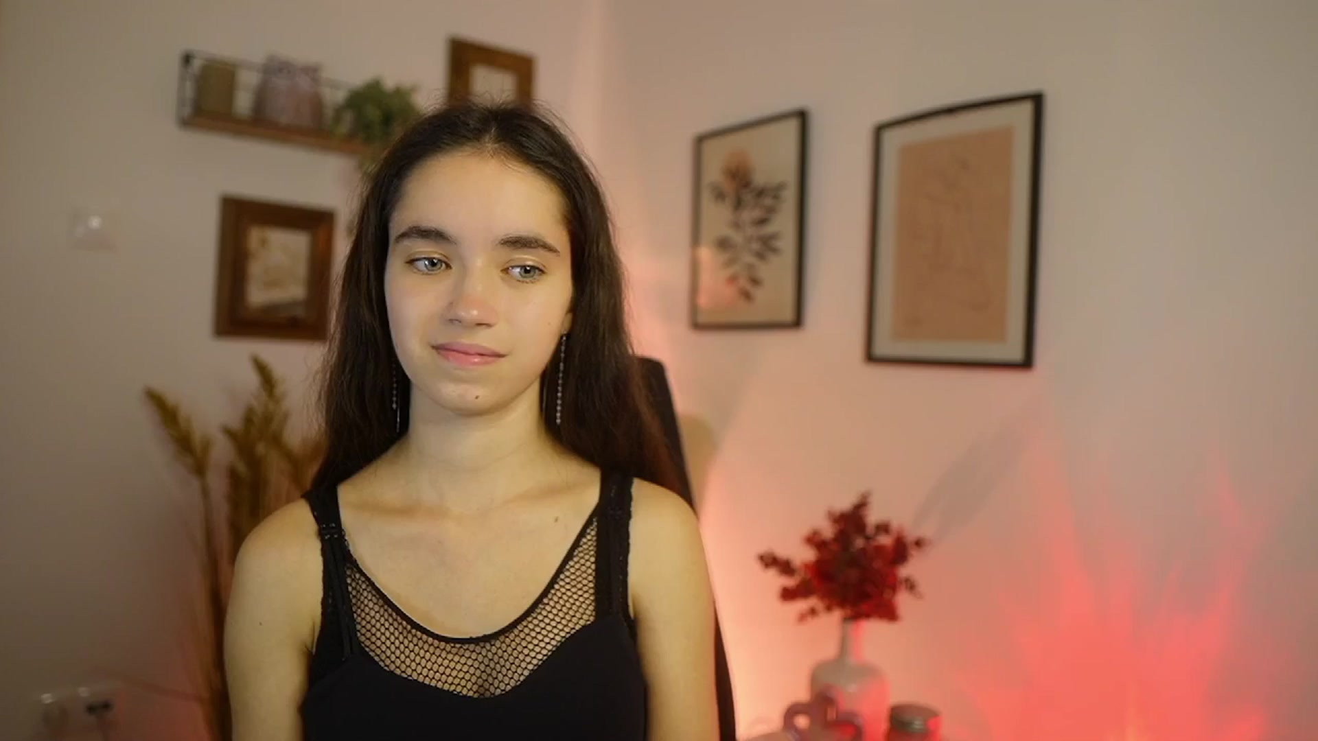 Gallery image thumbnail from Gia_Paige18's myfreecams stream on, 10/10/2025, 17:59 image 2 of 20