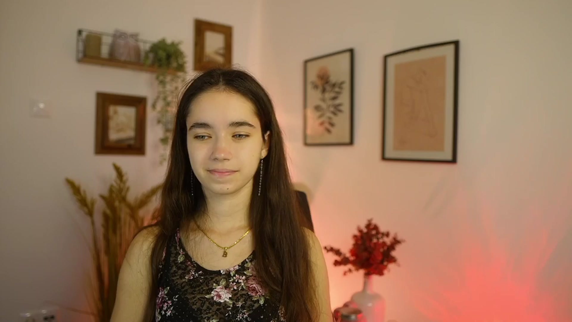 Gallery image thumbnail from Gia_Paige18's myfreecams stream on, 10/12/2025, 11:15 image 13 of 20