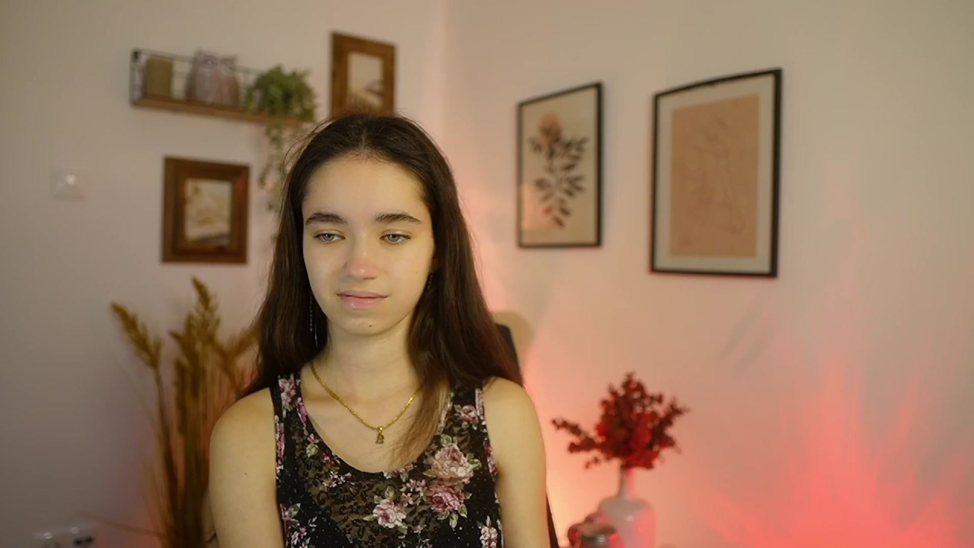 Gallery image thumbnail from Gia_Paige18's myfreecams stream on, 10/12/2025, 11:15 image 3 of 20