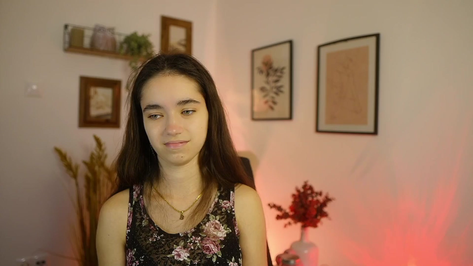 Gallery image thumbnail from Gia_Paige18's myfreecams stream on, 10/12/2025, 11:15 image 5 of 20