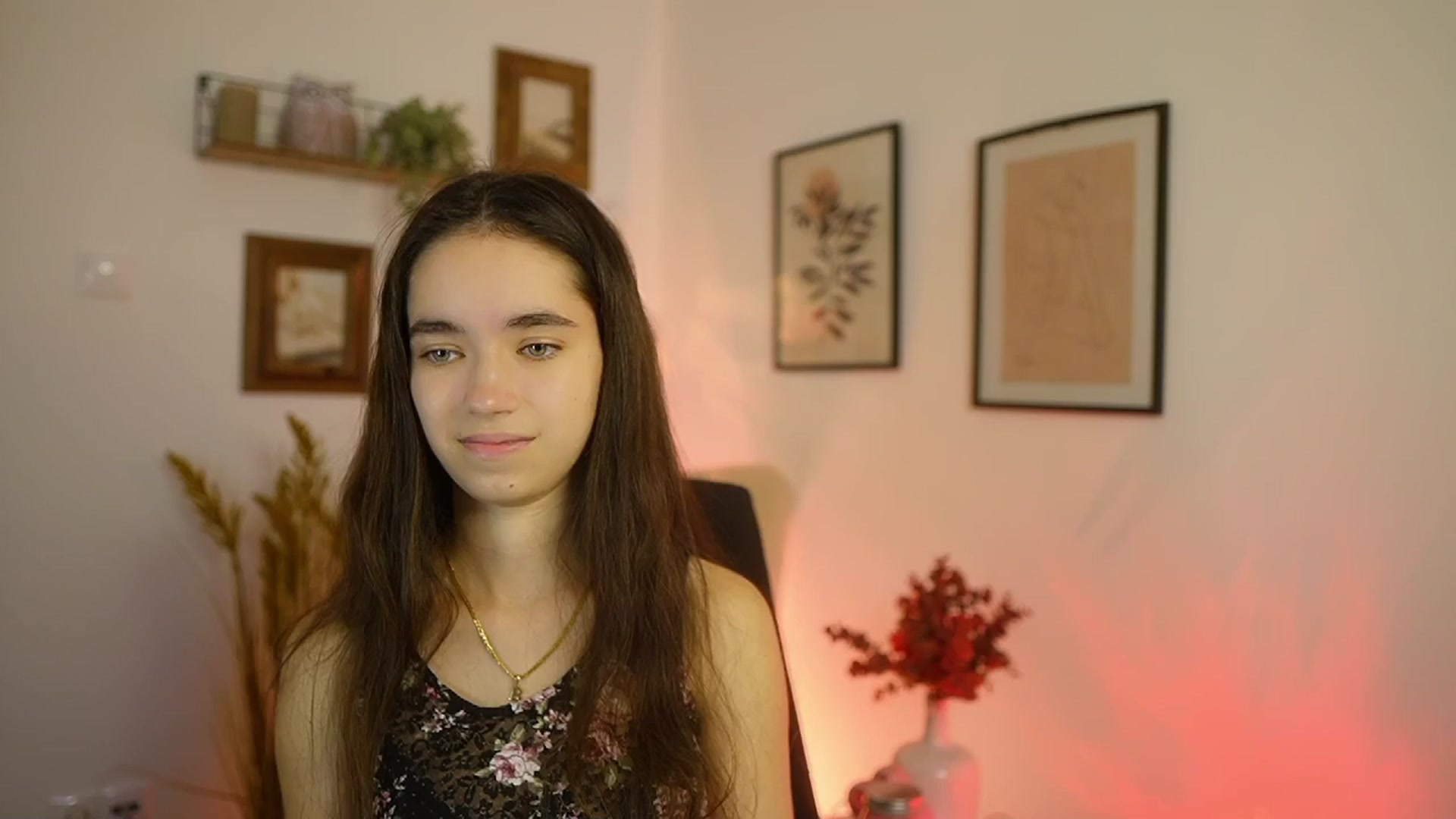 Gallery image thumbnail from Gia_Paige18's myfreecams stream on, 10/12/2025, 12:56 image 16 of 20