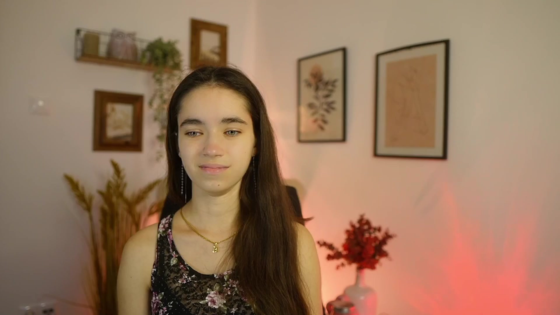 Gallery image thumbnail from Gia_Paige18's myfreecams stream on, 10/12/2025, 12:56 image 3 of 20