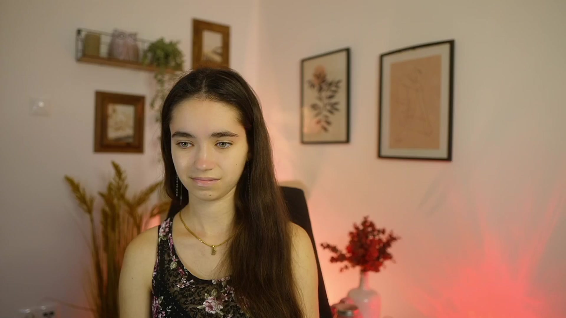 Gallery image thumbnail from Gia_Paige18's myfreecams stream on, 10/12/2025, 12:56 image 5 of 20