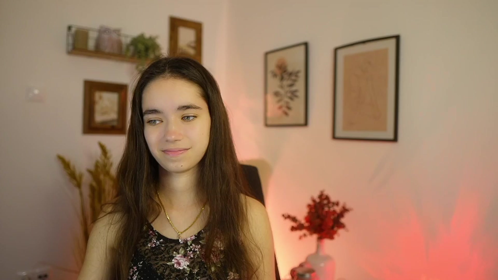 Gallery image thumbnail from Gia_Paige18's myfreecams stream on, 10/12/2025, 12:56 image 15 of 20
