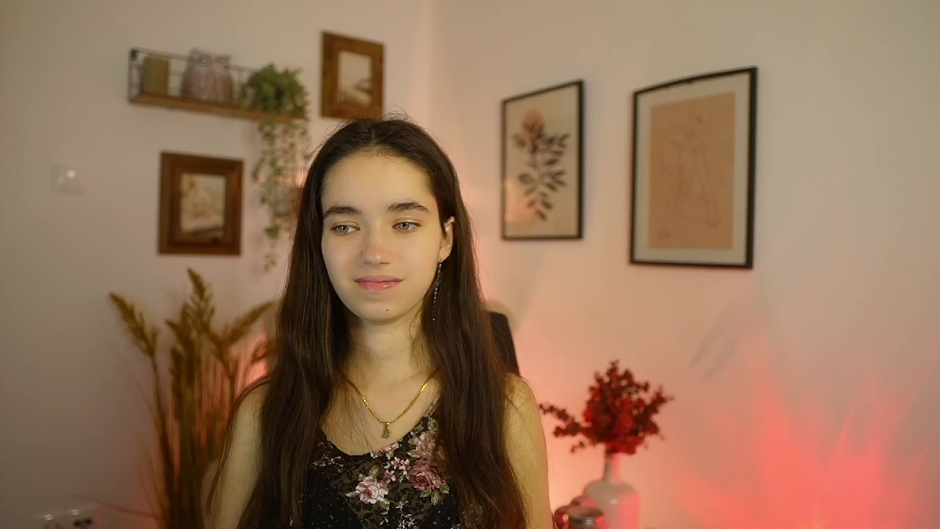 Gallery image thumbnail from Gia_Paige18's myfreecams stream on, 10/12/2025, 17:51 image 5 of 20