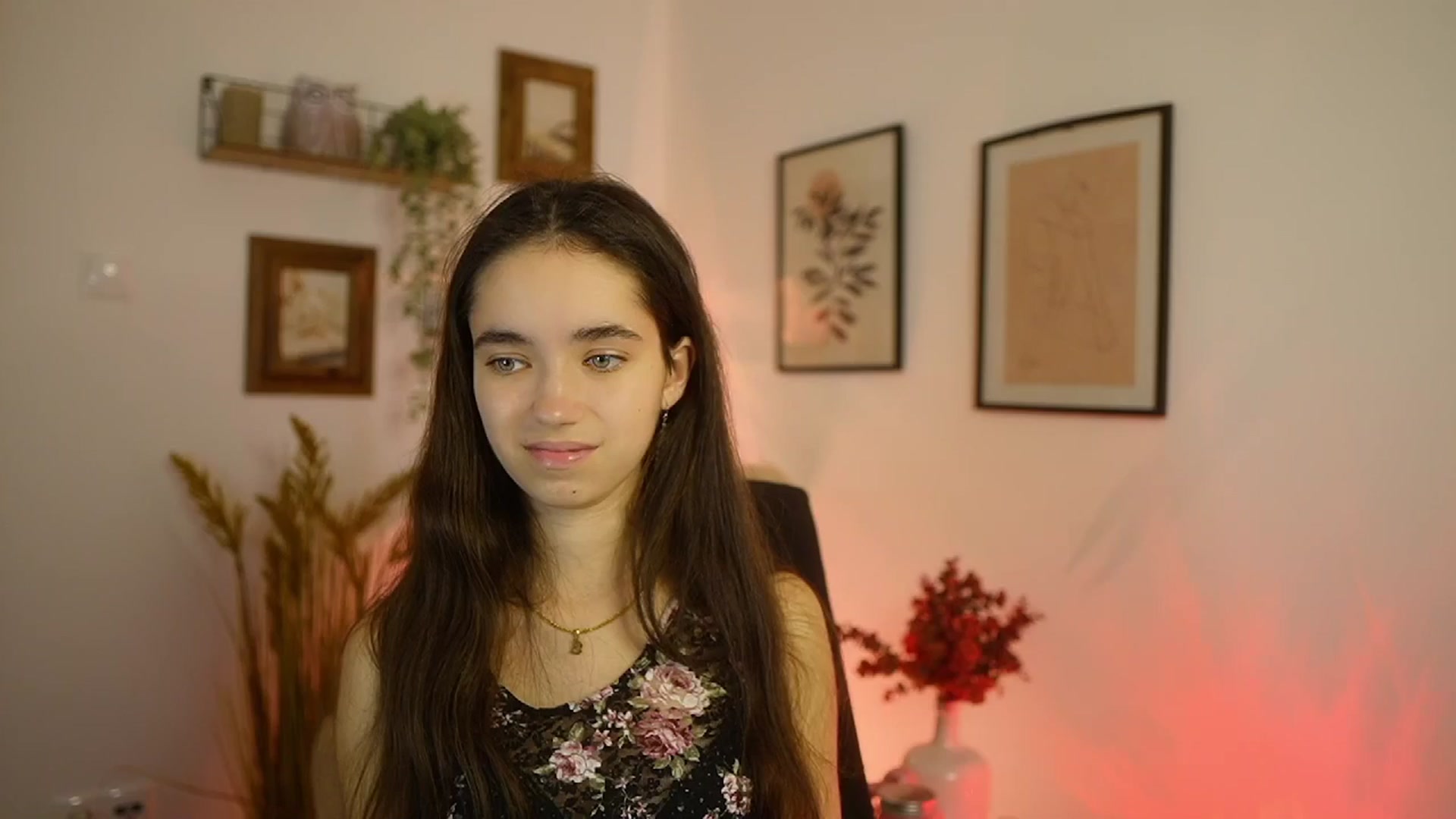 Gallery image thumbnail from Gia_Paige18's myfreecams stream on, 10/12/2025, 17:51 image 3 of 20