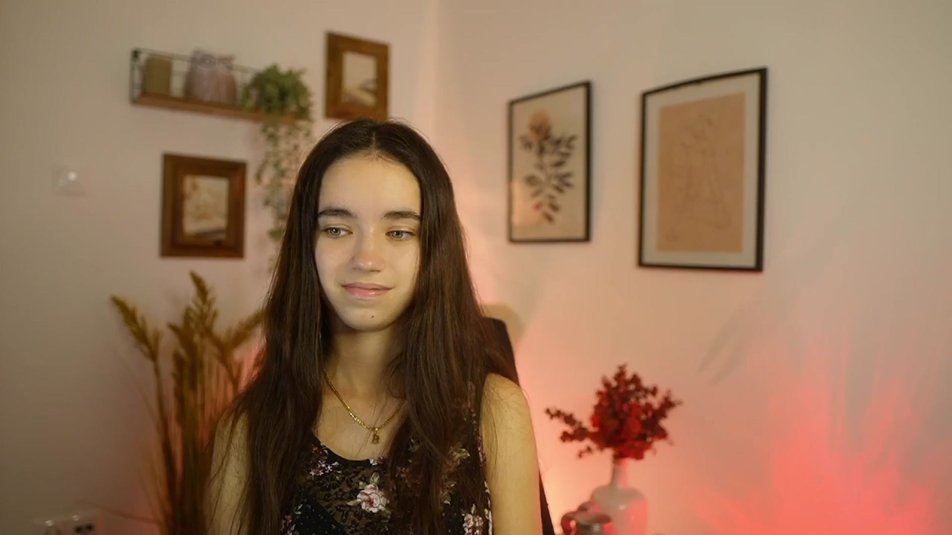 Gallery image thumbnail from Gia_Paige18's myfreecams stream on, 10/12/2025, 17:51 image 16 of 20