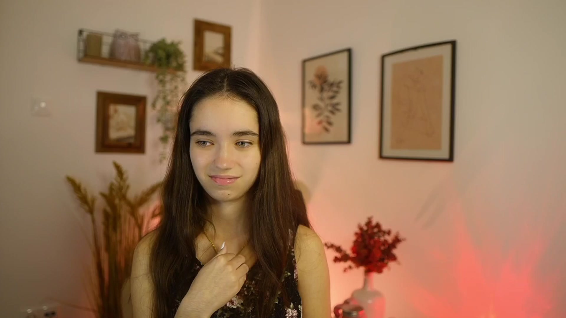 Gallery image thumbnail from Gia_Paige18's myfreecams stream on, 10/12/2025, 17:51 image 15 of 20