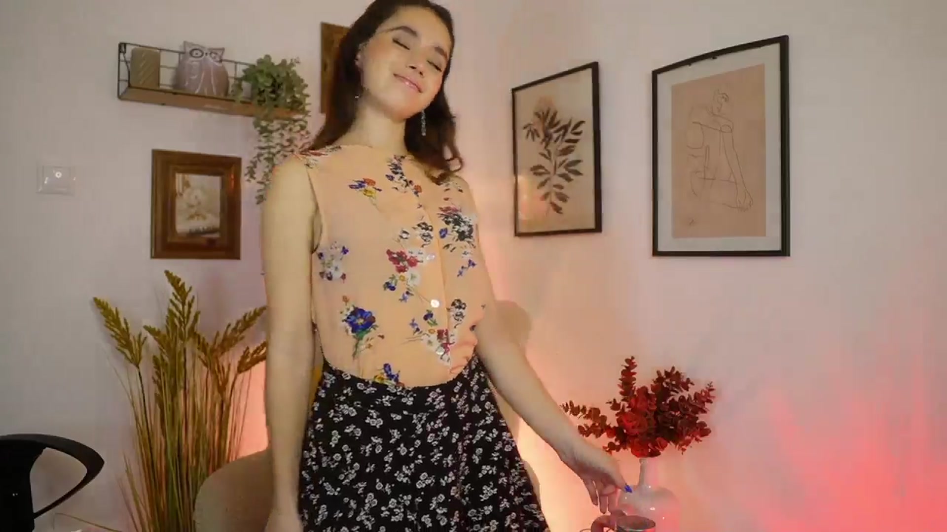 Gallery image thumbnail from Gia_Paige18's myfreecams stream on, 10/14/2025, 15:51 image 2 of 20