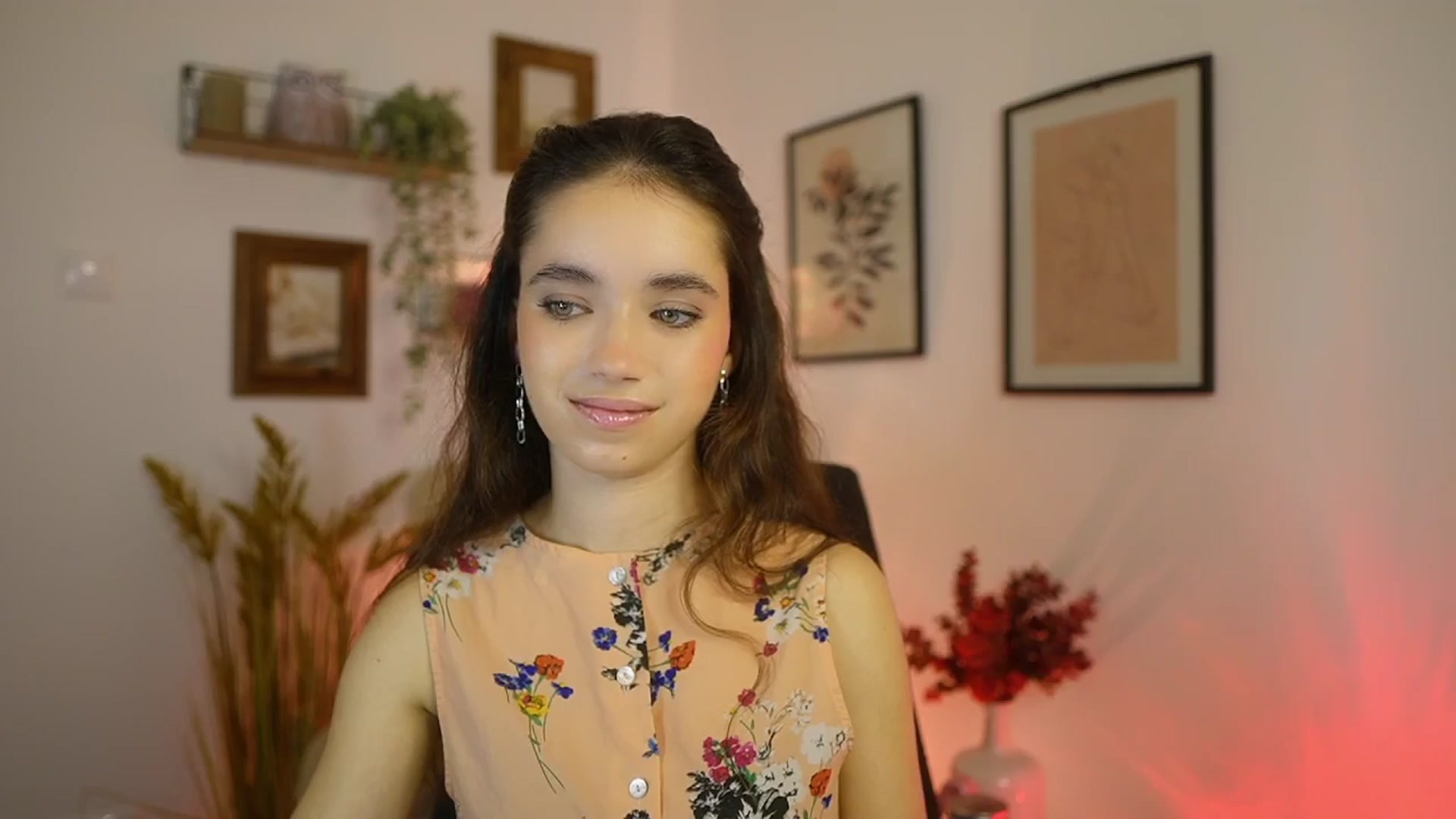 Gallery image thumbnail from Gia_Paige18's myfreecams stream on, 10/14/2025, 15:51 image 4 of 20