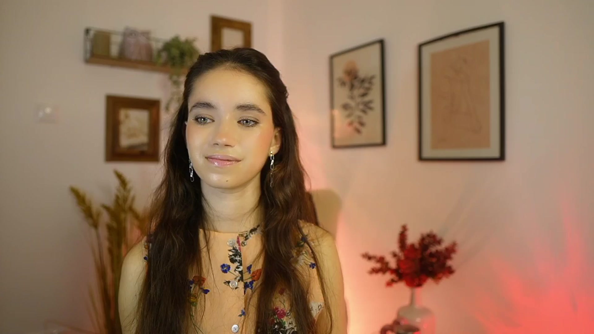 Gallery image thumbnail from Gia_Paige18's myfreecams stream on, 10/14/2025, 17:54 image 2 of 20