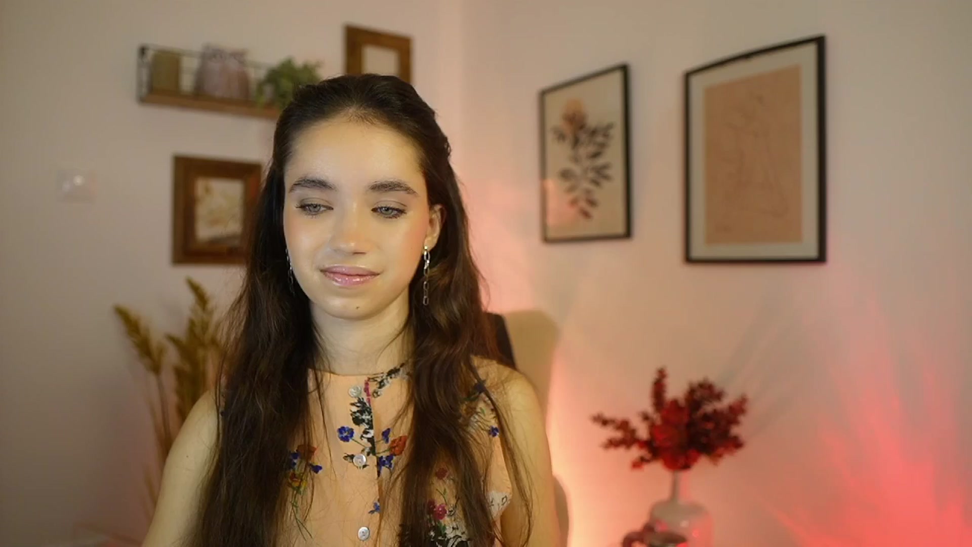 Gallery image thumbnail from Gia_Paige18's myfreecams stream on, 10/14/2025, 17:54 image 1 of 20