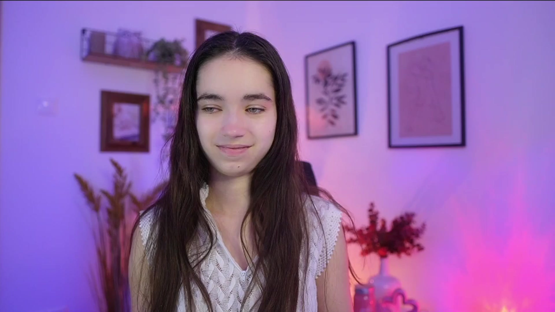 Gallery image thumbnail from Gia_Paige18's myfreecams stream on, 10/23/2025, 09:02 image 6 of 20
