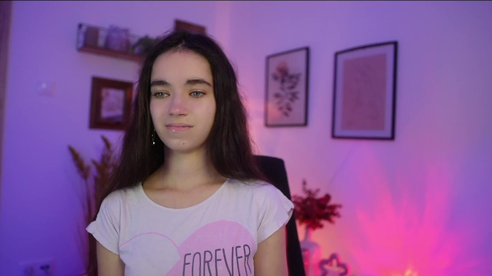 Gallery image thumbnail from Gia_Paige18's myfreecams stream on, 11/02/2025, 12:16 image 17 of 20