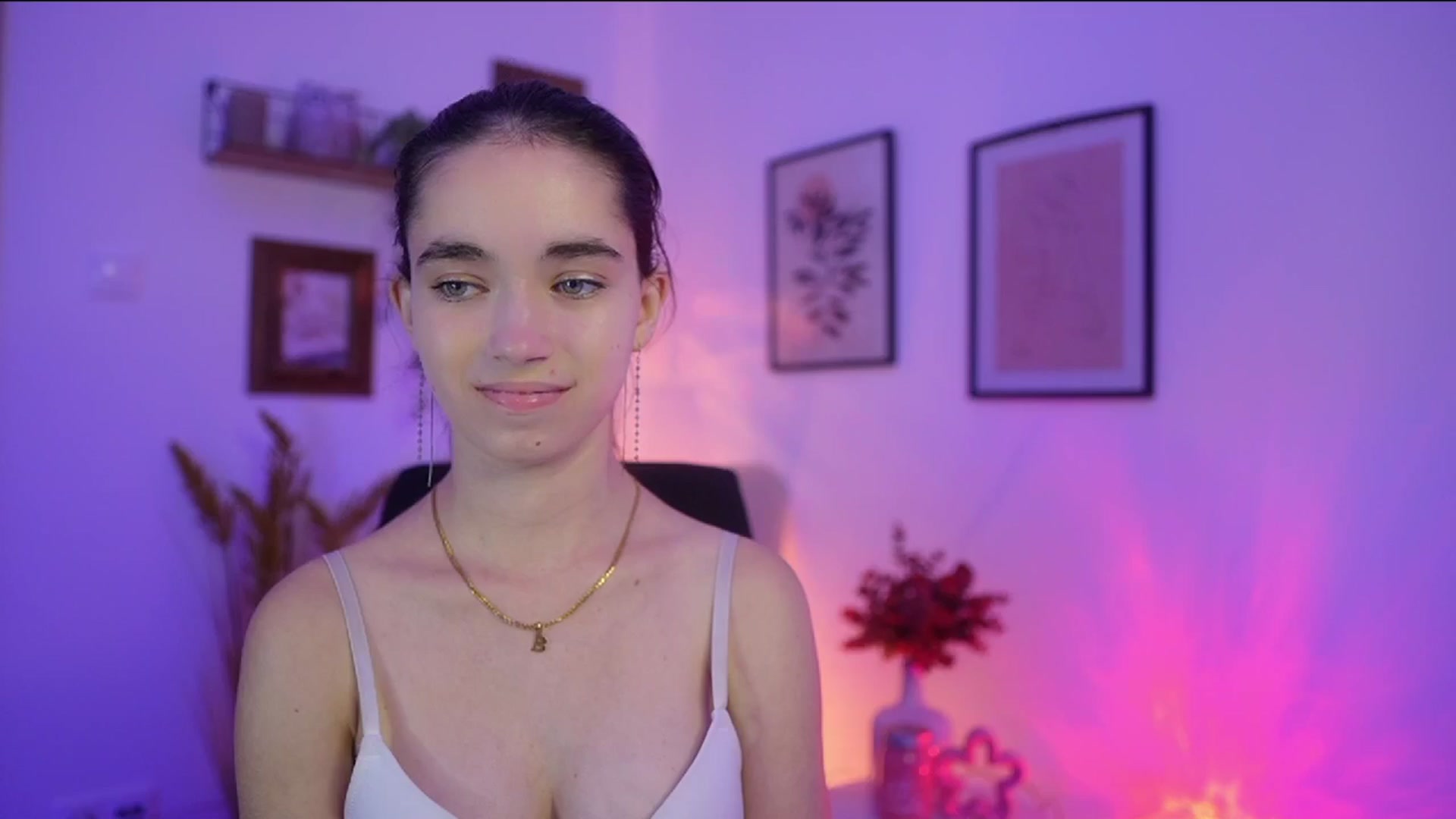Gallery image thumbnail from Gia_Paige18's myfreecams stream on, 11/04/2025, 15:25 image 20 of 20