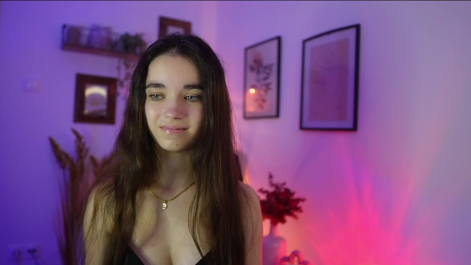 Gallery image thumbnail from Gia_Paige18's myfreecams stream on, 11/07/2025, 12:26 image 20 of 20