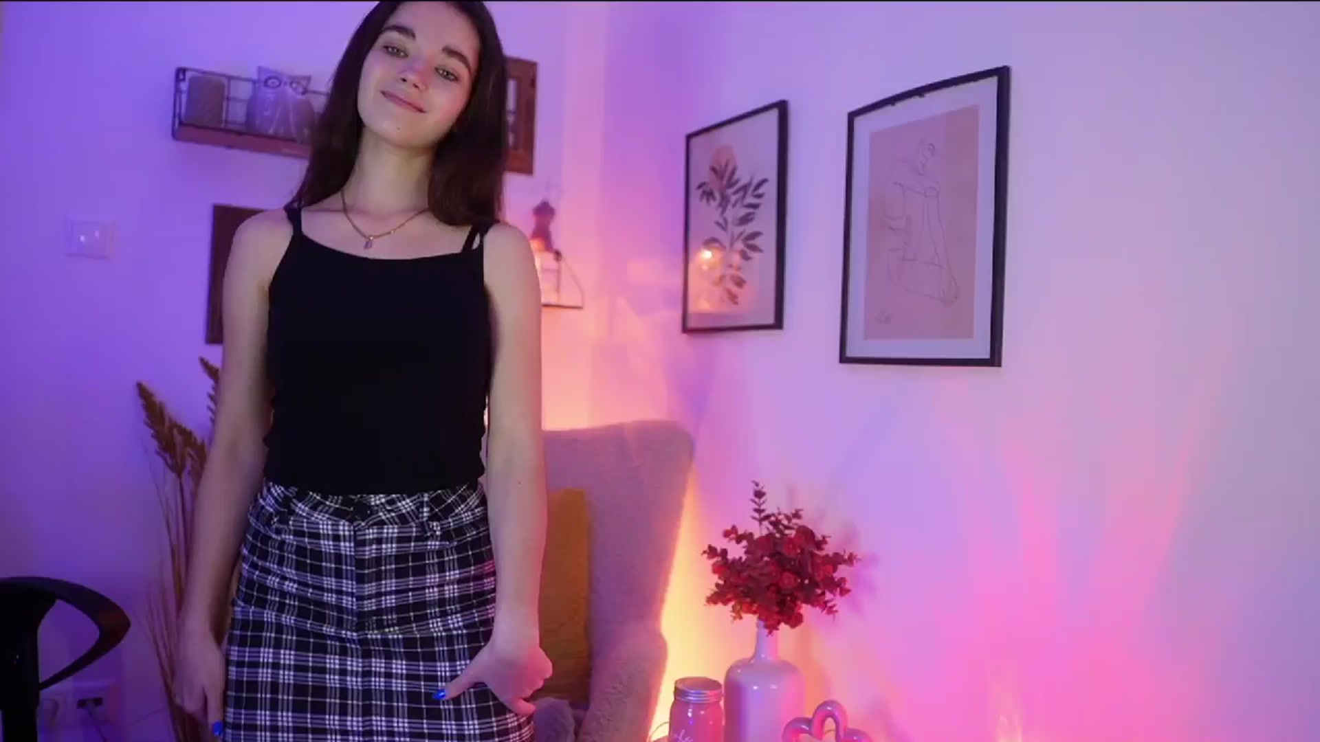Gallery image thumbnail from Gia_Paige18's myfreecams stream on, 11/07/2025, 18:53 image 6 of 20
