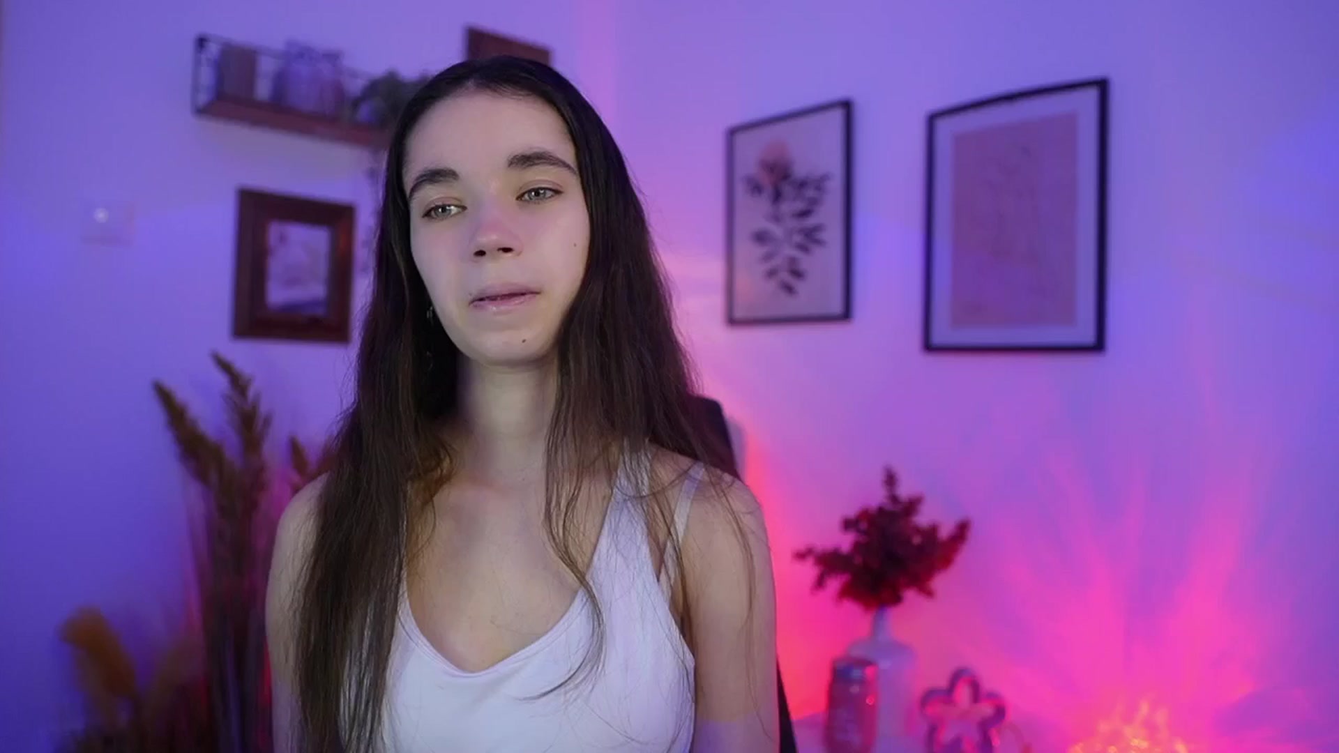 Gallery image thumbnail from Gia_Paige18's myfreecams stream on, 11/22/2025, 21:02 image 13 of 20