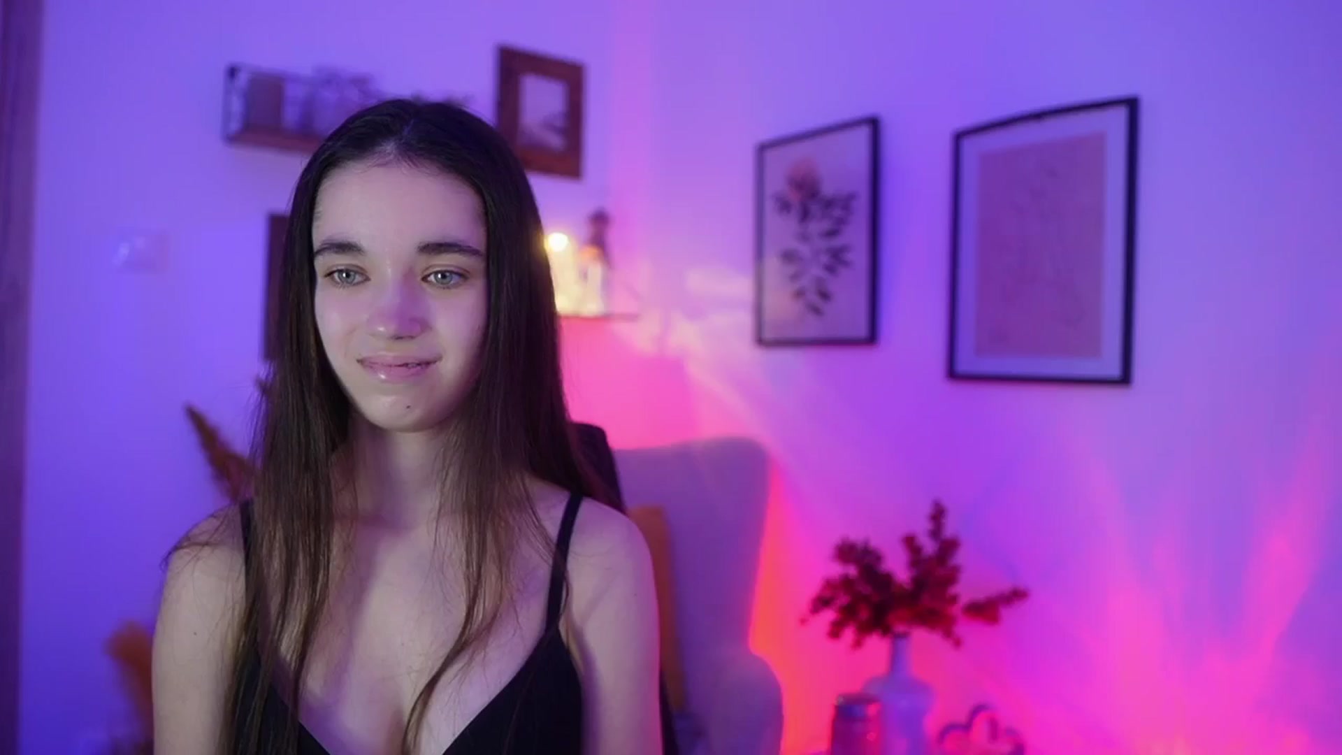 Gallery image thumbnail from Gia_Paige18's myfreecams stream on, 11/30/2025, 02:45 image 19 of 20