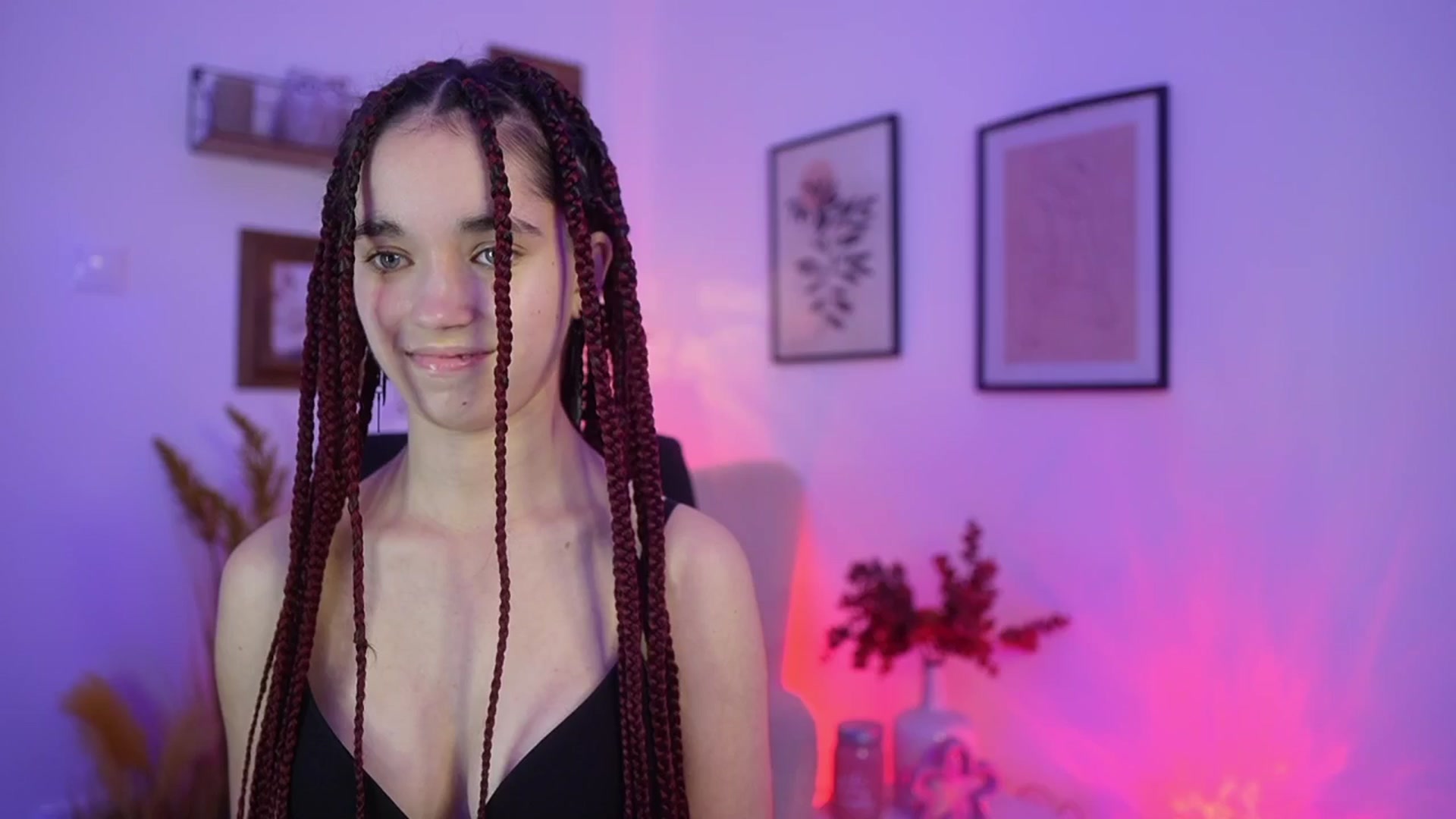 Gallery image thumbnail from Gia_Paige18's myfreecams stream on, 12/06/2025, 19:07 image 10 of 20