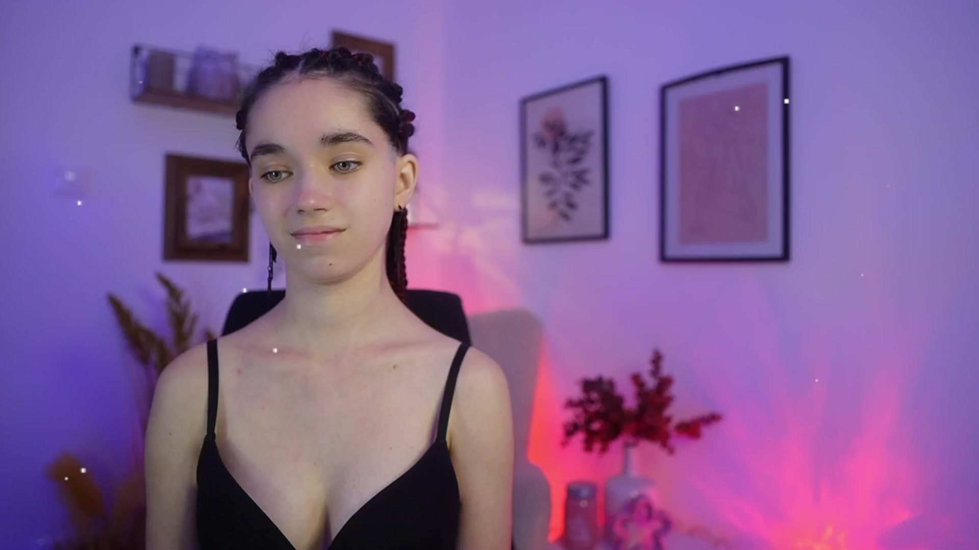 Gallery image thumbnail from Gia_Paige18's myfreecams stream on, 12/07/2025, 17:38 image 17 of 20