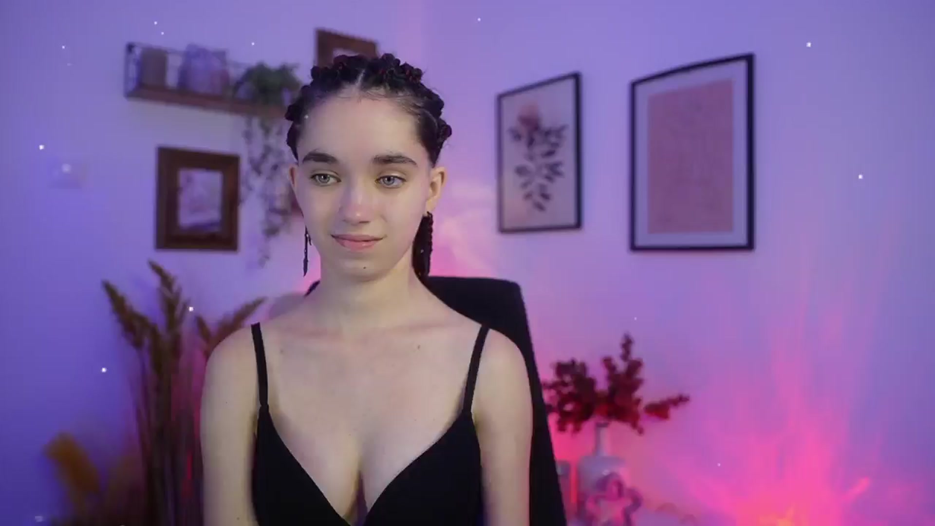 Gallery image thumbnail from Gia_Paige18's myfreecams stream on, 12/07/2025, 17:38 image 16 of 20