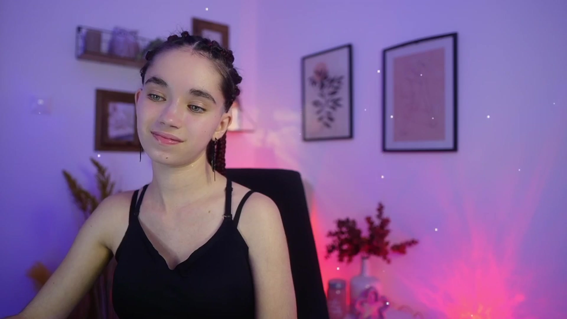Gallery image thumbnail from Gia_Paige18's myfreecams stream on, 12/07/2025, 22:40 image 20 of 20
