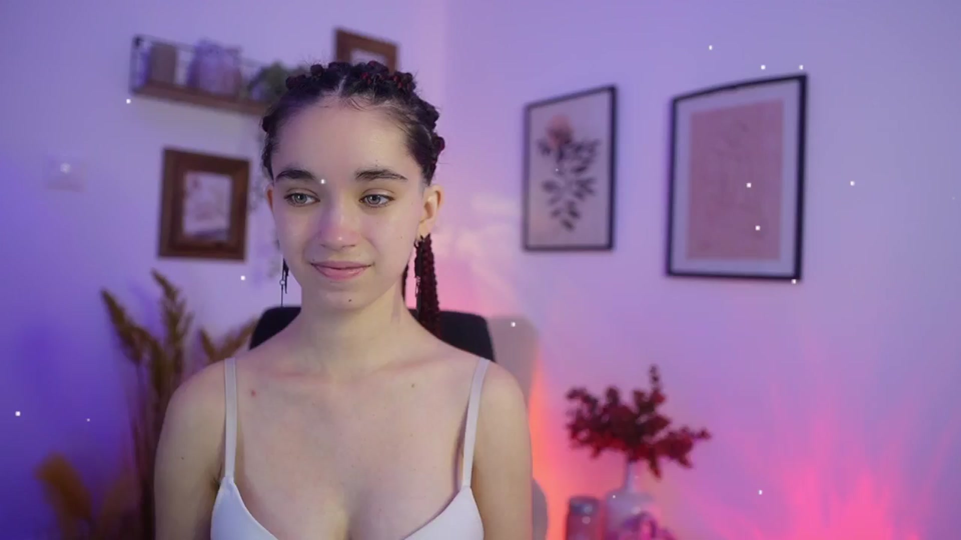 Gallery image thumbnail from Gia_Paige18's myfreecams stream on, 12/08/2025, 14:48 image 13 of 20