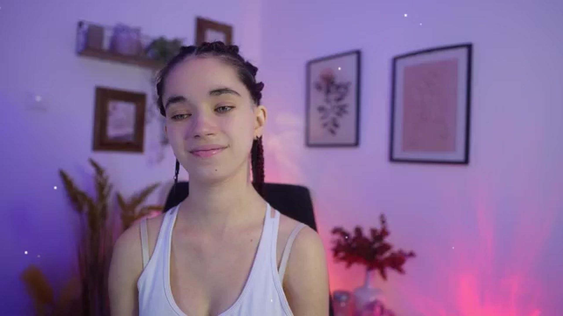 Gallery image thumbnail from Gia_Paige18's myfreecams stream on, 12/08/2025, 16:46 image 7 of 20