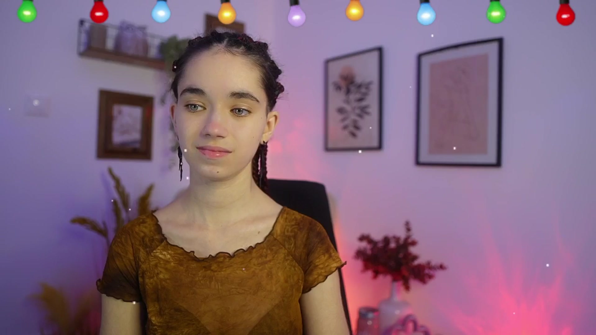 Gallery image thumbnail from Gia_Paige18's myfreecams stream on, 12/12/2025, 20:08 image 3 of 20