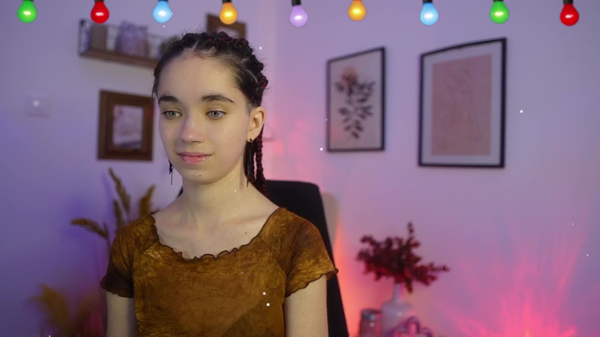 Gallery image thumbnail from Gia_Paige18's myfreecams stream on, 12/12/2025, 20:08 image 8 of 20