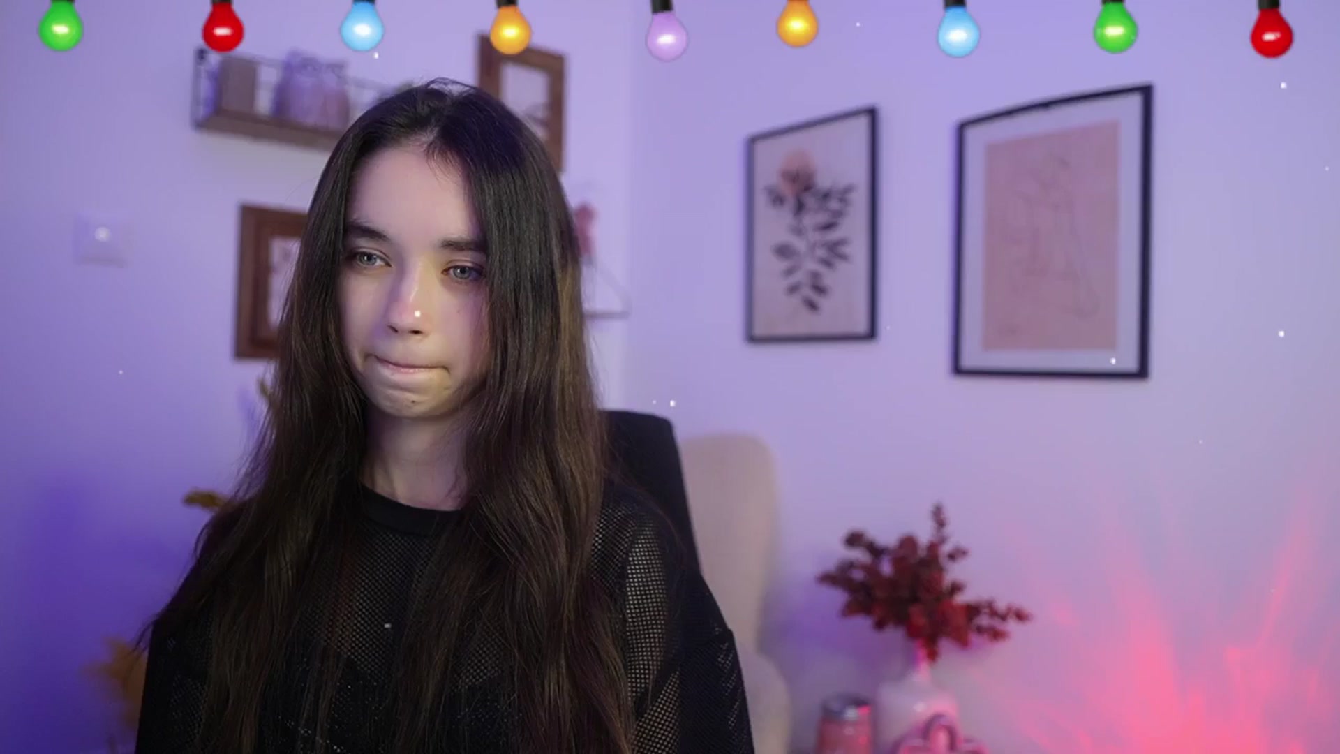 Gallery image thumbnail from Gia_Paige18's myfreecams stream on, 12/13/2025, 19:35 image 15 of 20