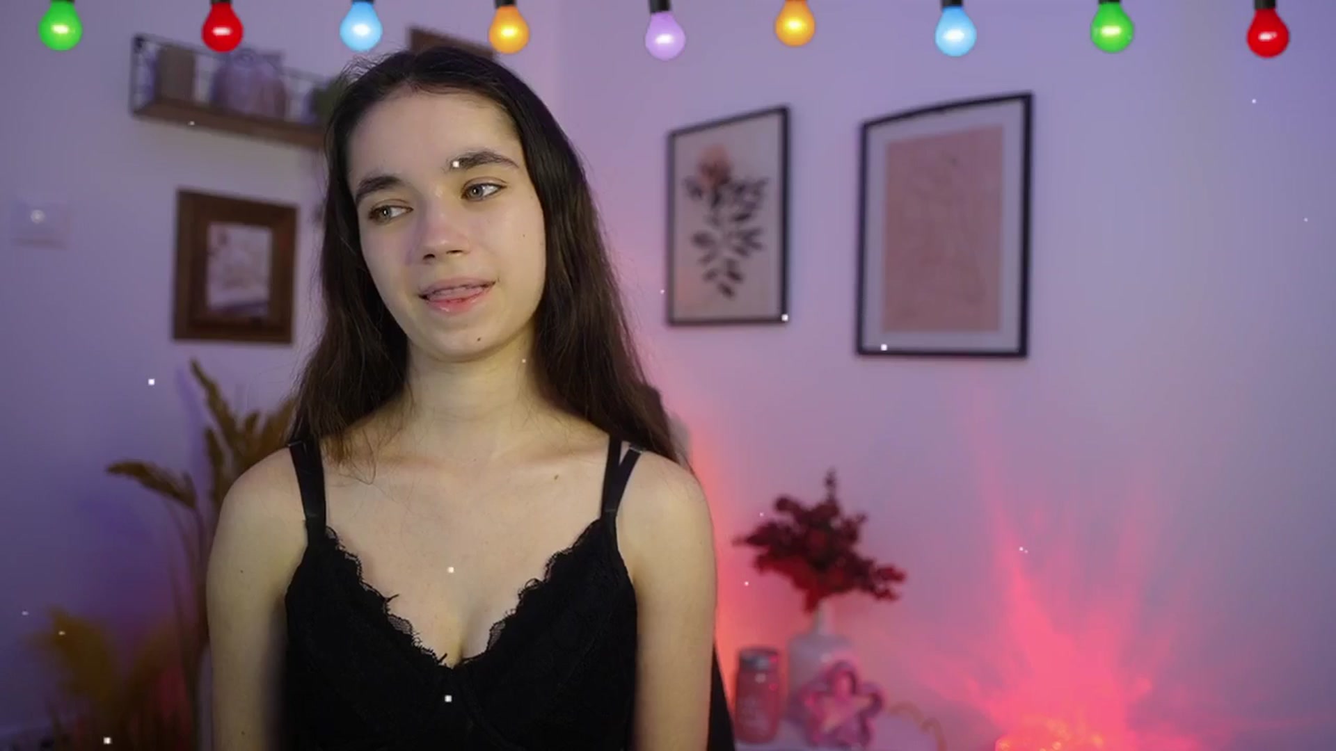 Gallery image thumbnail from Gia_Paige18's myfreecams stream on, 12/21/2025, 18:58 image 12 of 20
