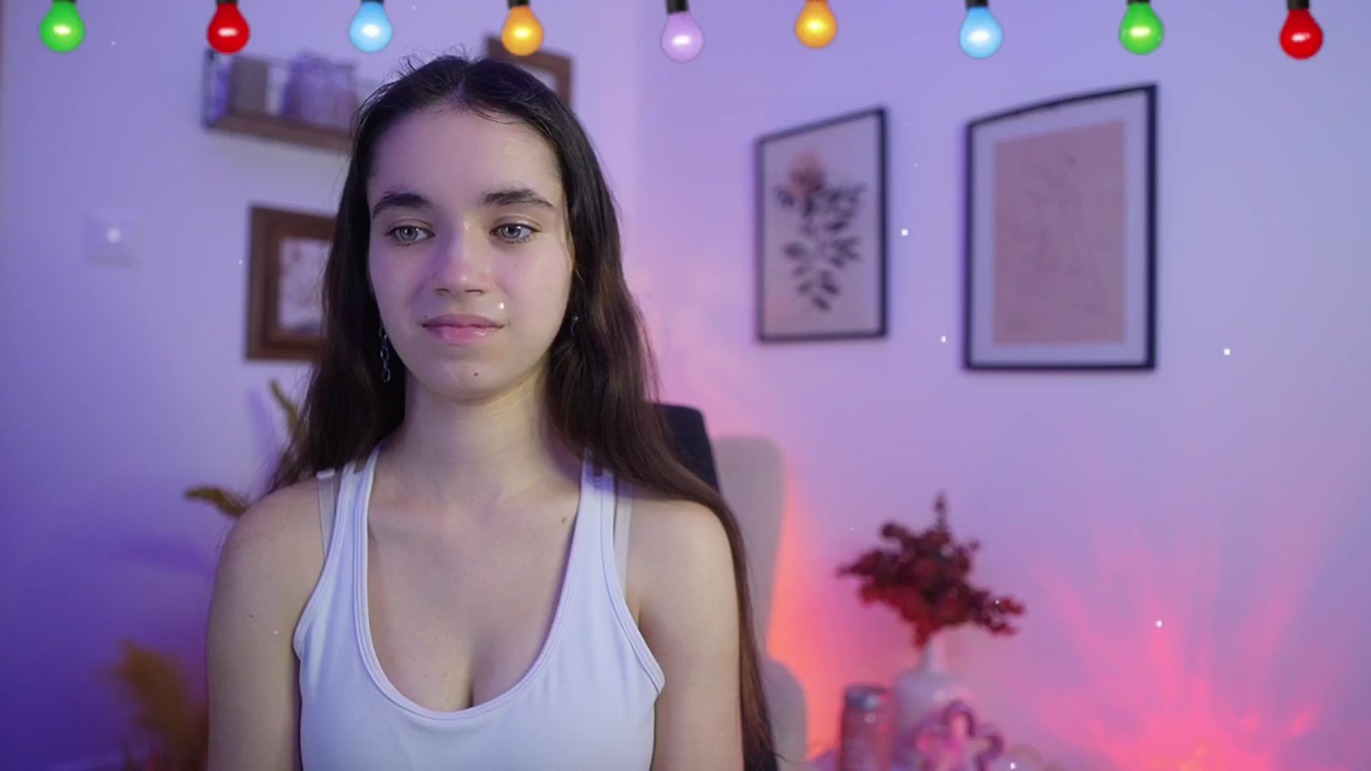 Gallery image thumbnail from Gia_Paige18's myfreecams stream on, 12/22/2025, 20:31 image 17 of 20