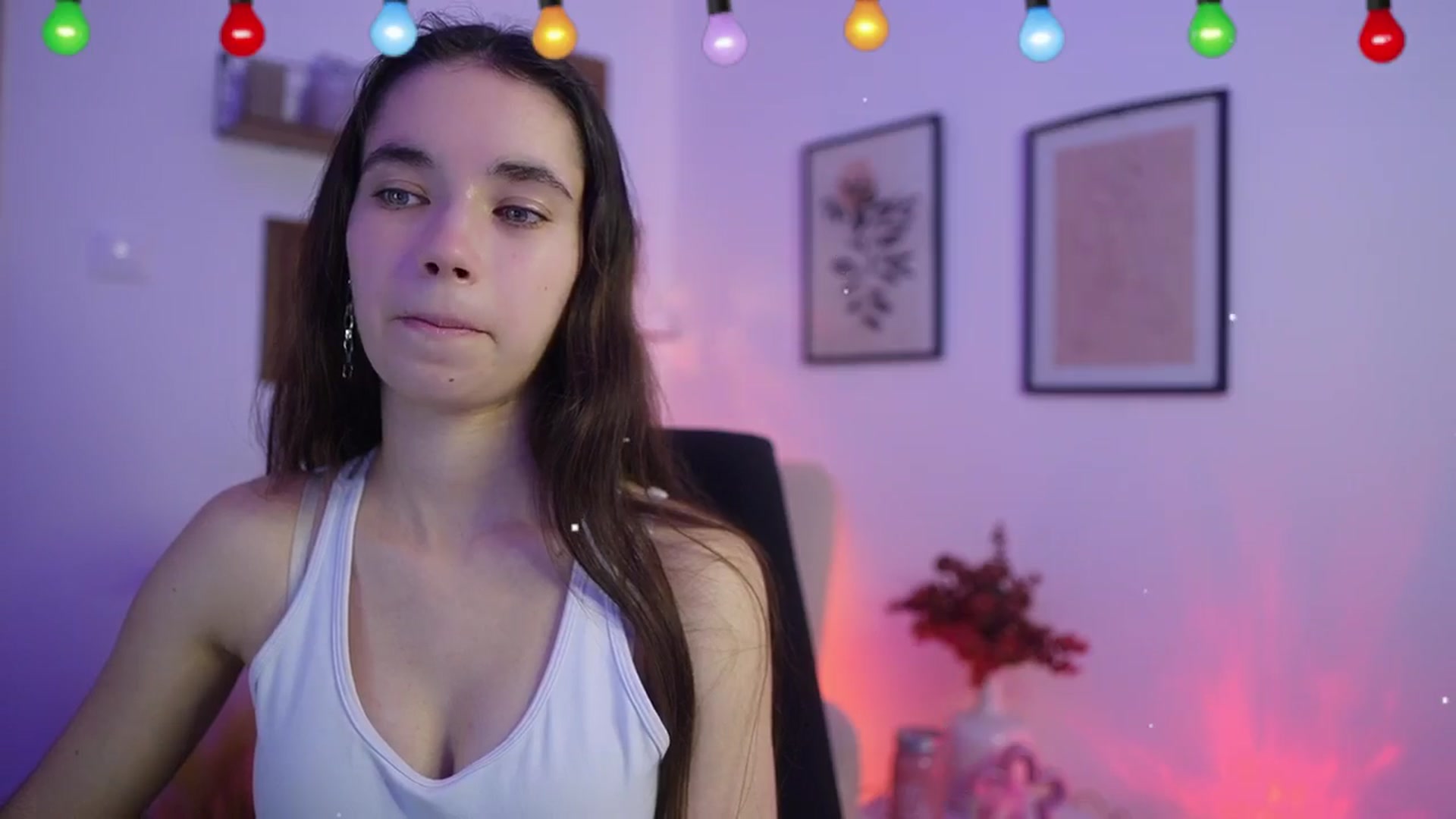 Gallery image thumbnail from Gia_Paige18's myfreecams stream on, 12/23/2025, 24:08 image 4 of 20