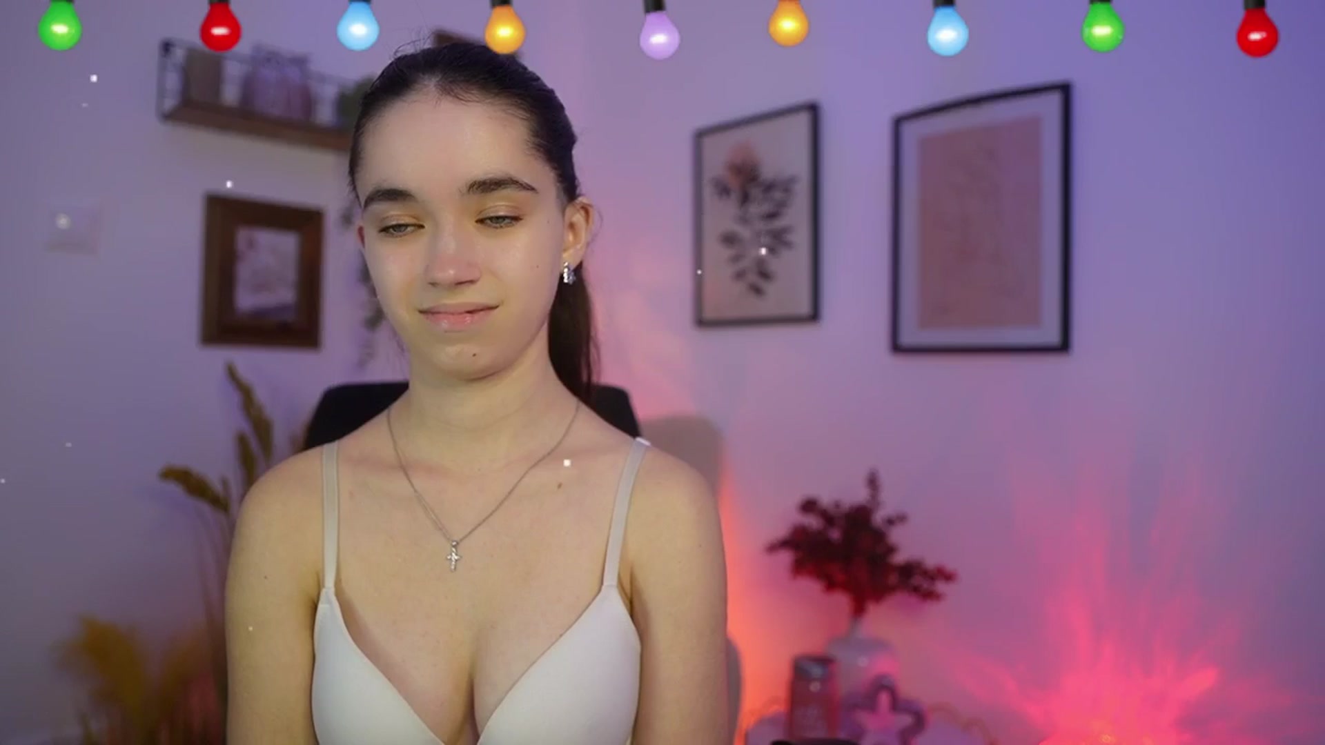 Gallery image thumbnail from Gia_Paige18's myfreecams stream on, 12/27/2025, 16:56 image 18 of 20