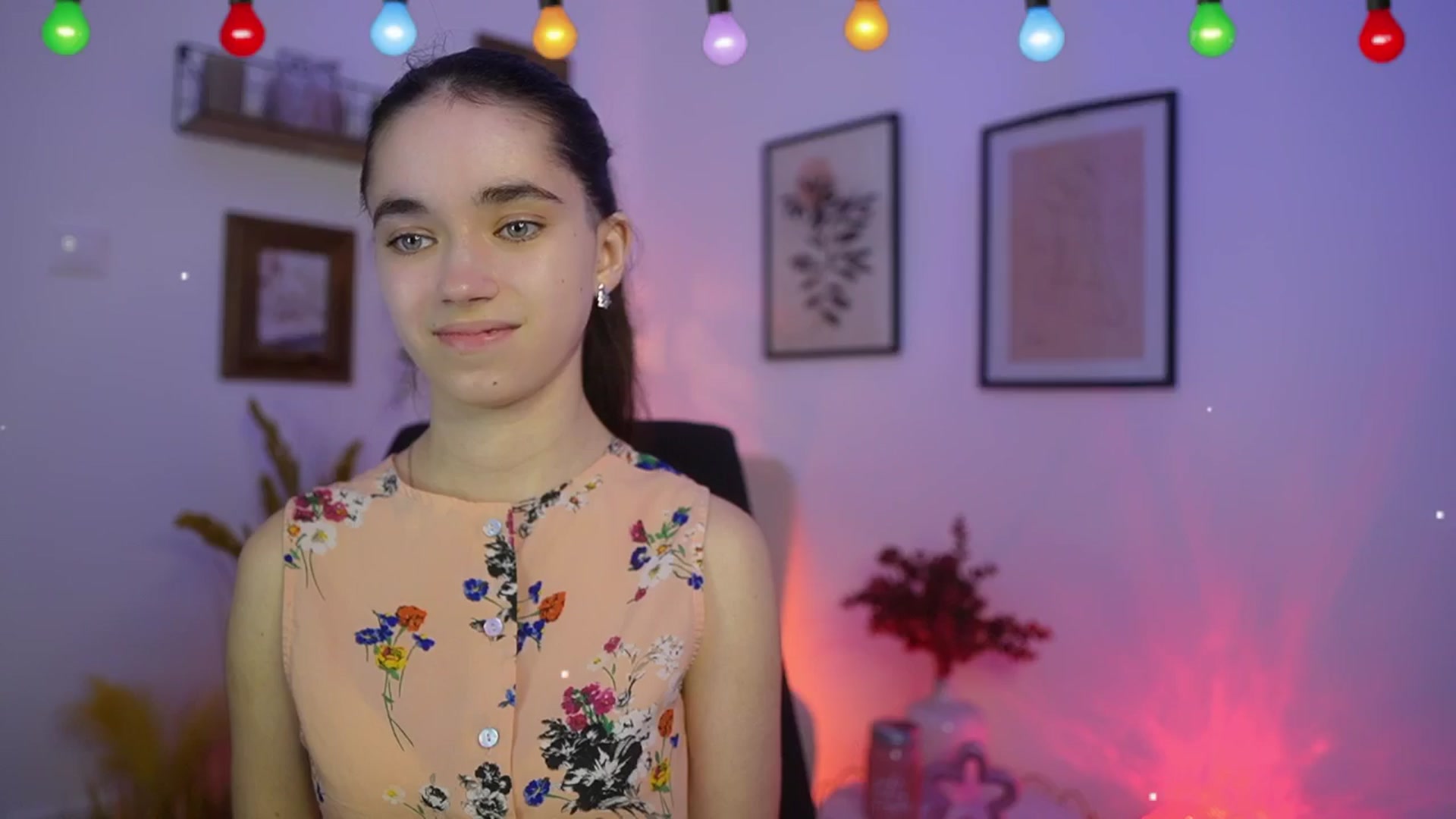 Gallery image thumbnail from Gia_Paige18's myfreecams stream on, 12/27/2025, 18:57 image 5 of 20