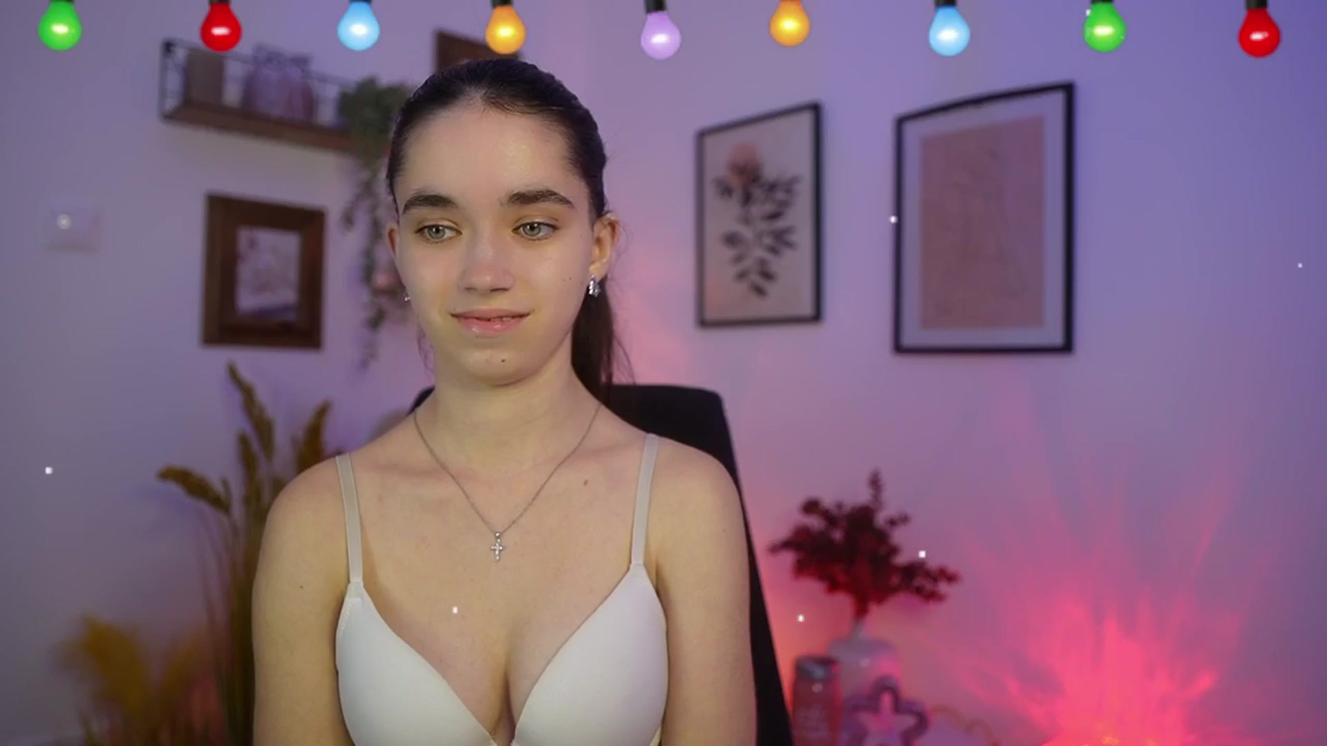 Gallery image thumbnail from Gia_Paige18's myfreecams stream on, 12/27/2025, 20:53 image 4 of 20