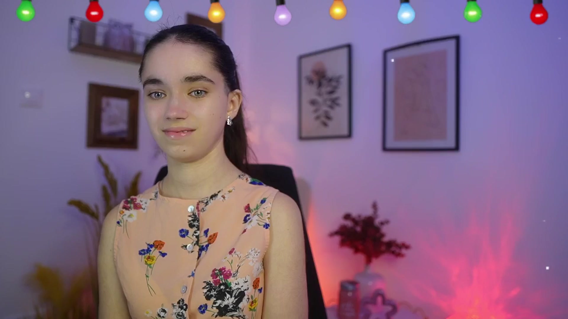 Gallery image thumbnail from Gia_Paige18's myfreecams stream on, 12/27/2025, 20:53 image 2 of 20