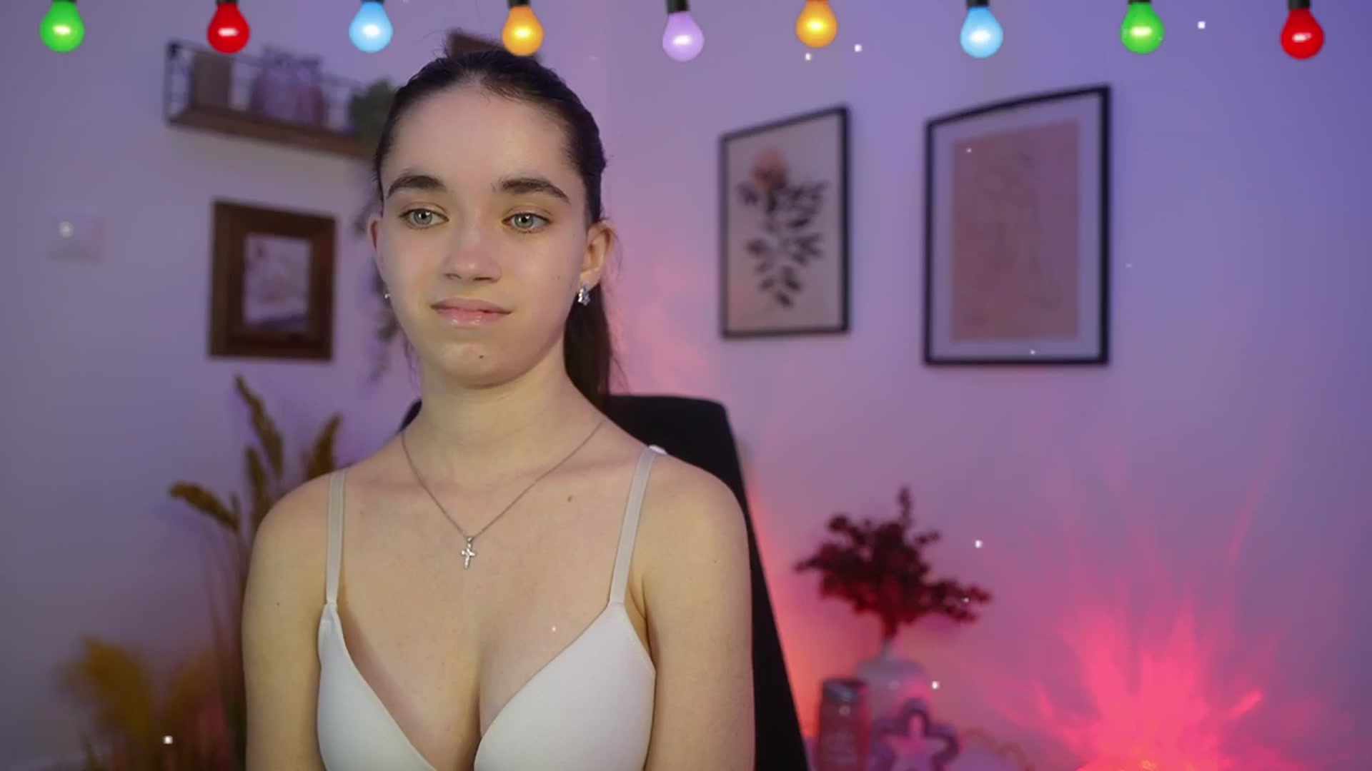 Gallery image thumbnail from Gia_Paige18's myfreecams stream on, 12/27/2025, 23:52 image 7 of 20