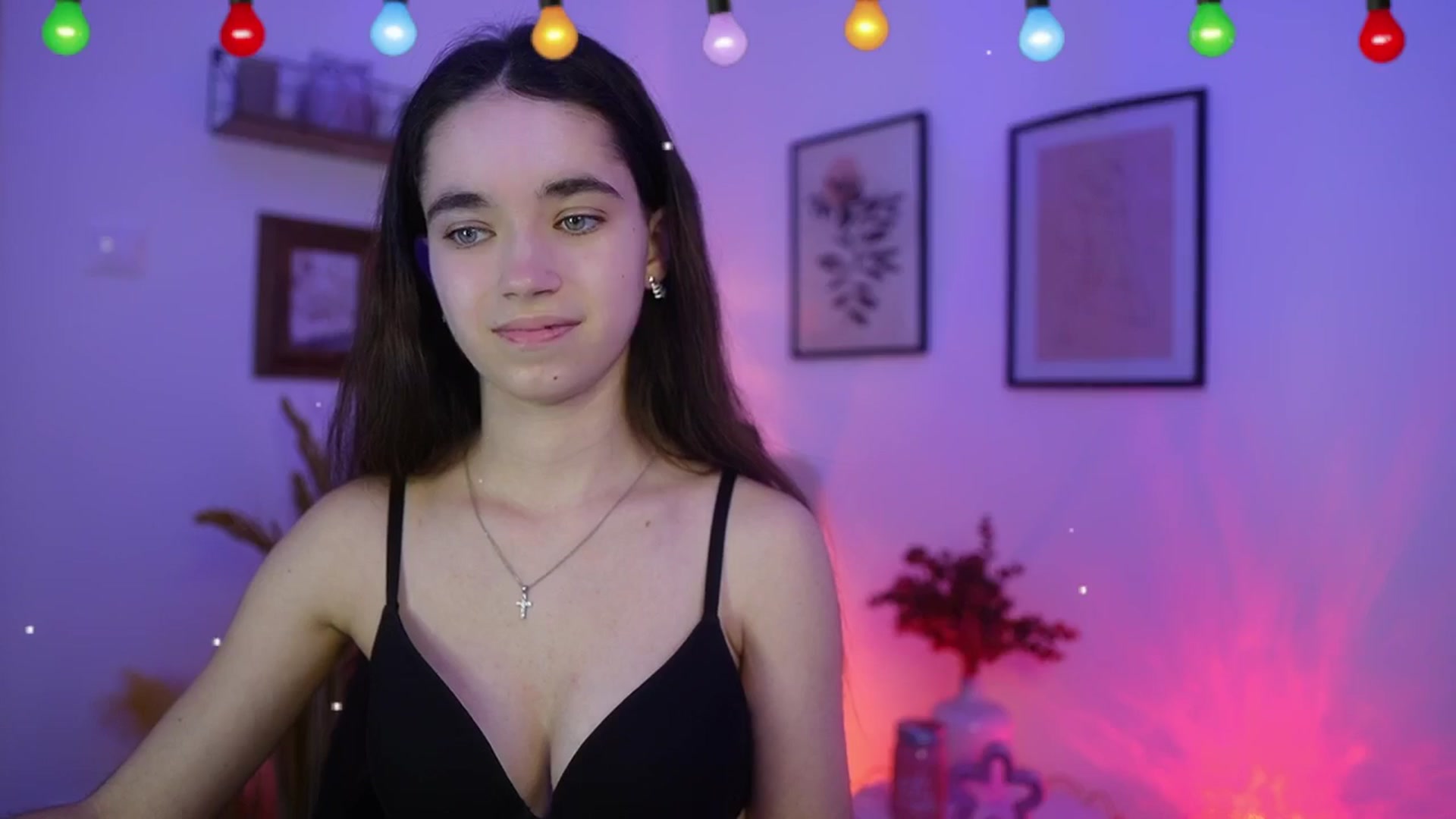 Gallery image thumbnail from Gia_Paige18's myfreecams stream on, 12/28/2025, 16:49 image 18 of 20