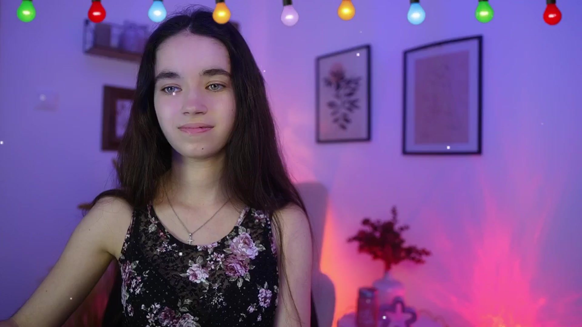 Gallery image thumbnail from Gia_Paige18's myfreecams stream on, 12/28/2025, 17:35 image 17 of 20