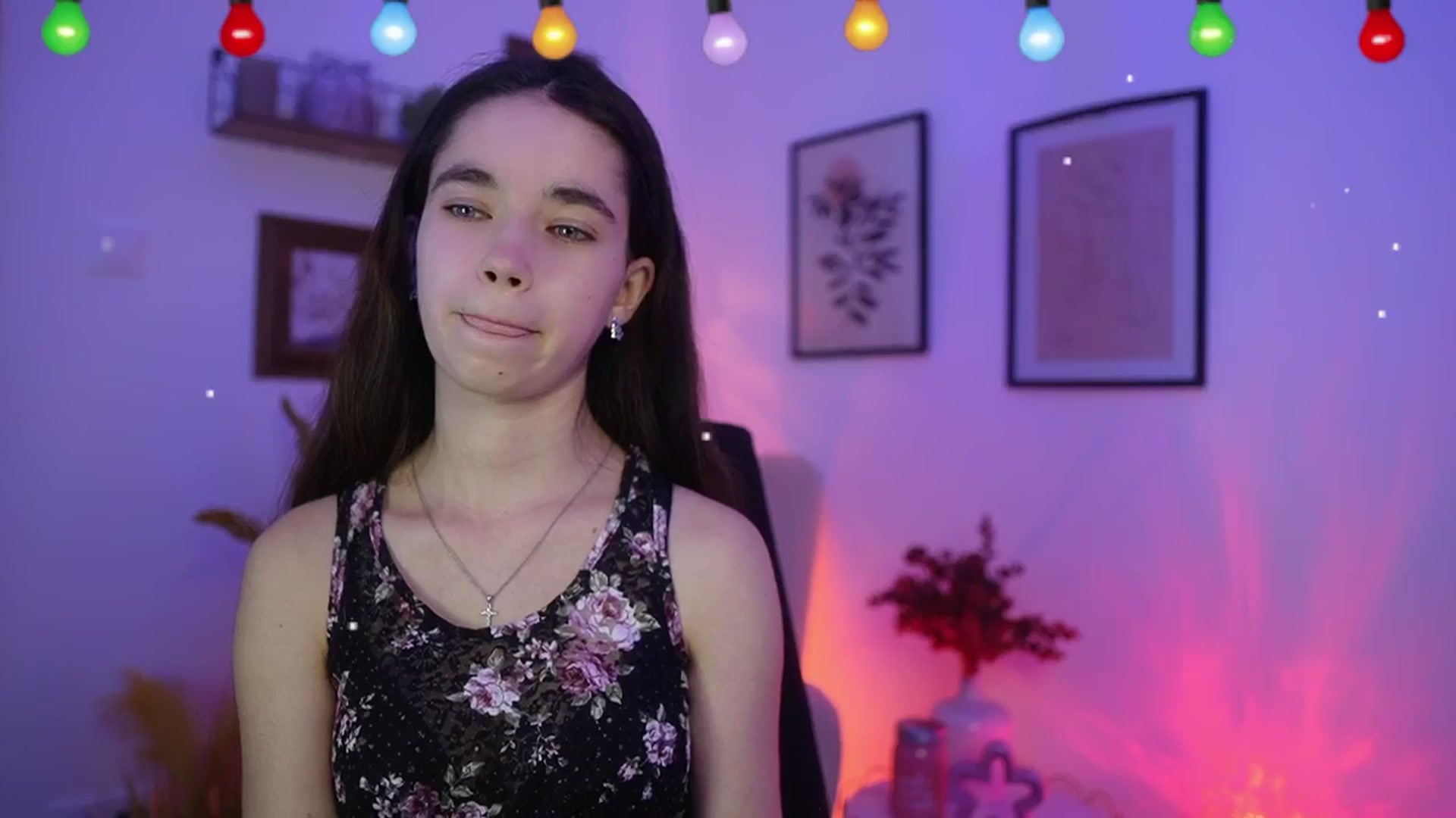Gallery image thumbnail from Gia_Paige18's myfreecams stream on, 12/28/2025, 19:35 image 10 of 20