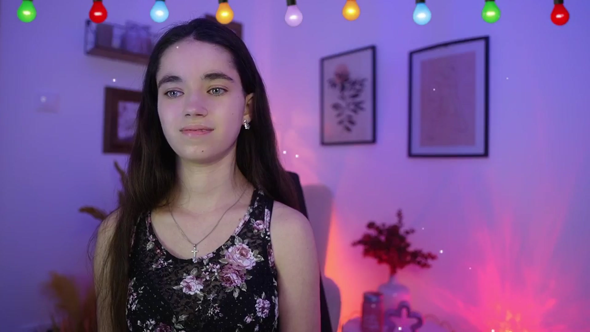 Gallery image thumbnail from Gia_Paige18's myfreecams stream on, 12/28/2025, 19:35 image 13 of 20