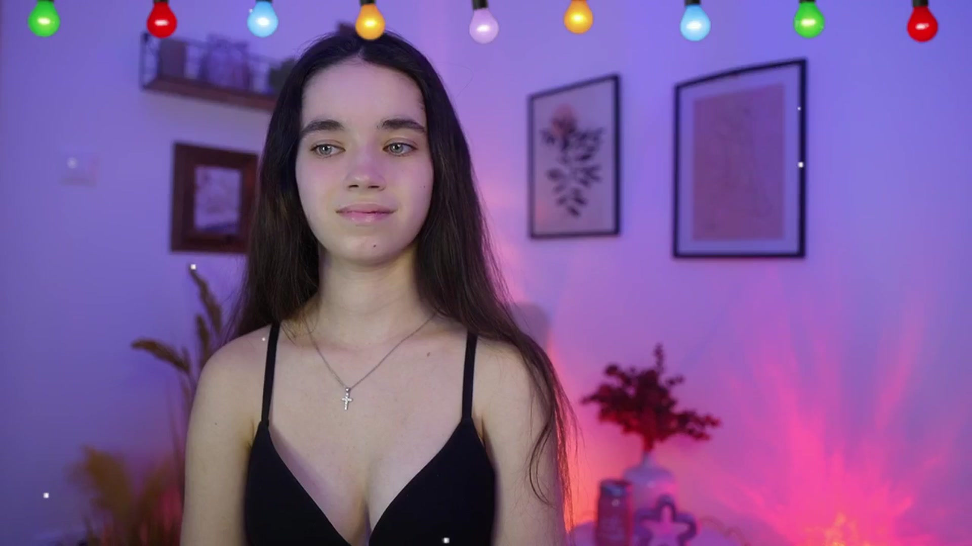 Gallery image thumbnail from Gia_Paige18's myfreecams stream on, 12/28/2025, 21:45 image 19 of 20